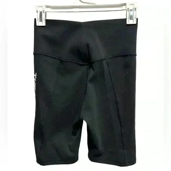 NWT THE NORTH FACE BLACK BIKER SHORTS - Picture 3 of 4